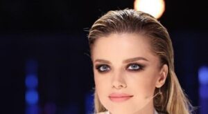 Alexandra Dinu a strălucit pe covorul roșu de la Veneția!