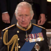 Palatul Buckingham dezvăluie un nou portret al familiei regale