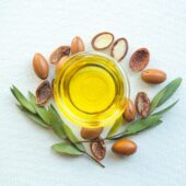 Cum te ajută uleiul de argan în lupta împotriva ridurilor