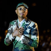 Debut cu vedete la prezentarea Louis Vuitton a lui Pharell Williams