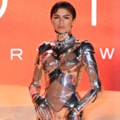 Bun venit pe planeta Arrakis: Zendaya își impresionează fanii la premiera mondială a filmului „Dune: Part Two”