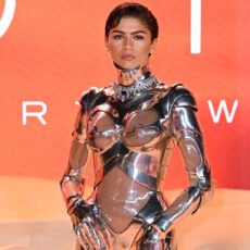 Bun venit pe planeta Arrakis: Zendaya își impresionează fanii la premiera mondială a filmului „Dune: Part Two”