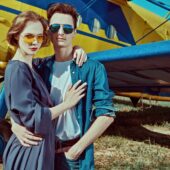 Ochelarii aviator – Istoria lor de la necesitate la accesoriu de lux