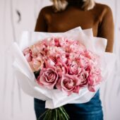 Trandafirii, mesagerii colorați ai sentimentelor la zilele de naștere