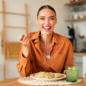 Obiceiurile alimentare moderne fac ravagii pe ten si piele
