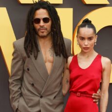 Zoë Kravitz susținută de tată și logodnic la premiera din Londra a filmului „Blink Twice”