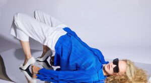 Fusta pantalon: cum s-o porți, idei de ținute casual și office