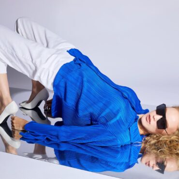 Fusta pantalon: cum s-o porți, idei de ținute casual și office