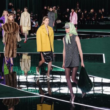 Blănuri artificiale, șosete și șase zile de colecții memorabile la Milan Fashion Week