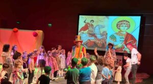 abracadabra teatrul national.j