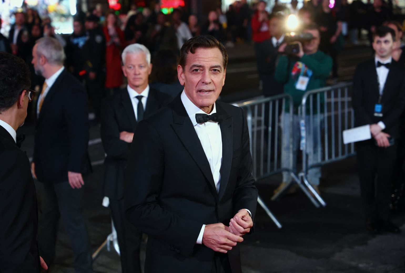 Debutul lui George Clooney pe Broadway. Spectacolul are încasări uriașe