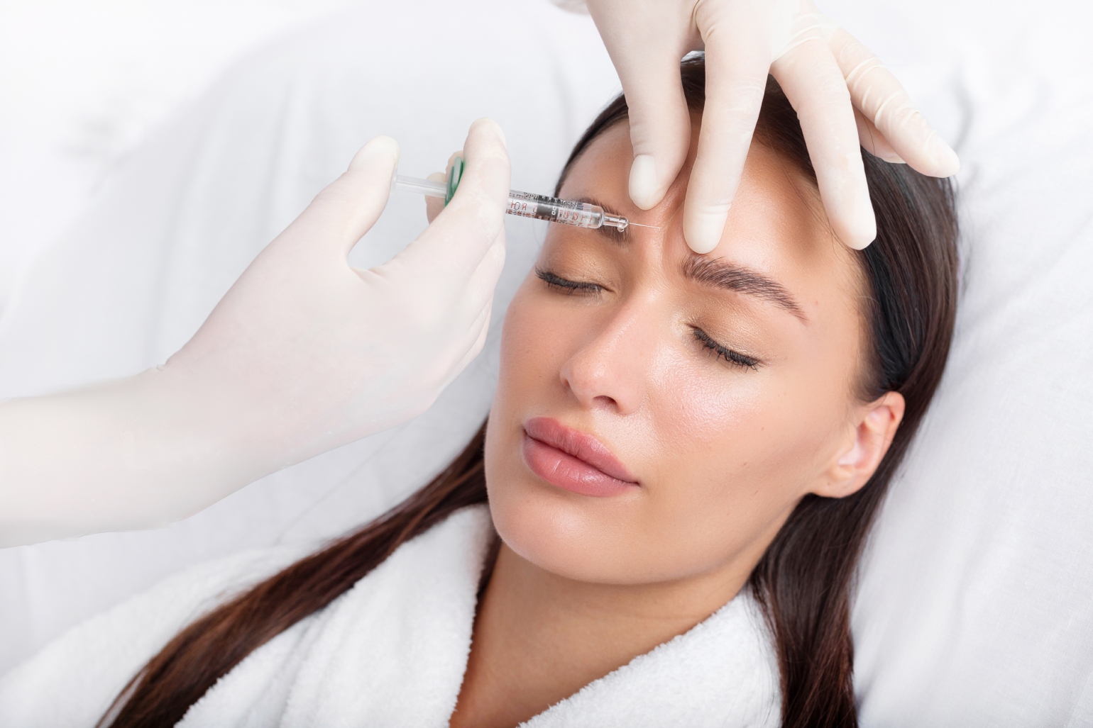 Mit sau Adevăr: toxina botulinică și acid hialuronic