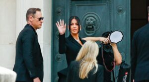 Kim Kardashian: despre putere, traumă și controlul propriei imagini