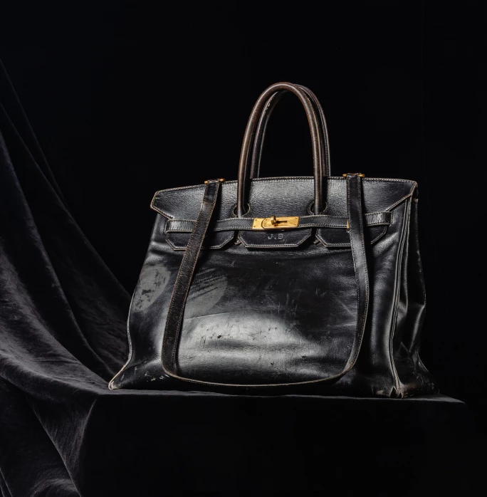 Prima geantă Birkin vreodată creată este scoasă la licitație