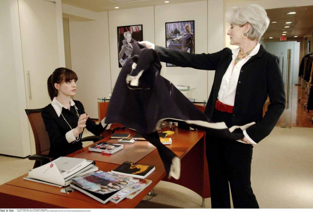 ANNE HATHAWAY und MERYL STREEP in Der Teufel traegt Prada (The Devil Wears Prada).
