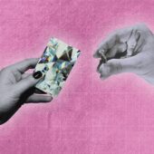 Femeile care își cumpără singure inelul de logodnă: gest feminist sau noua normalitate?