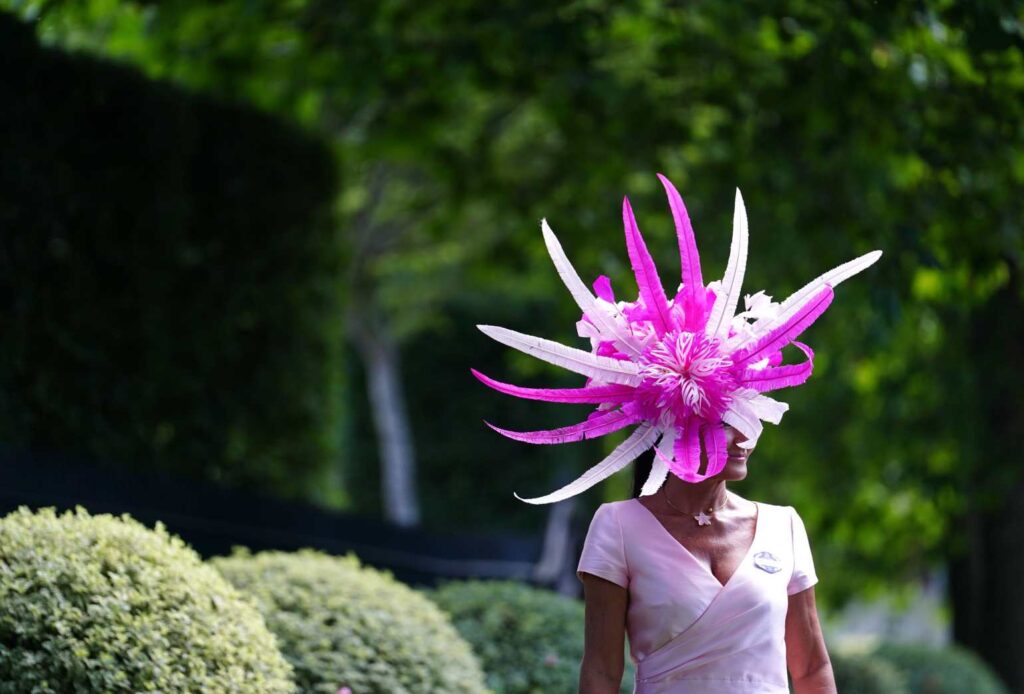 Ilda Di Vico millinery