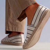 (P) Espadrile pentru bărbați – pantofi respirabili care merită luați în vacanță