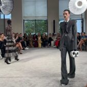 Schiaparelli deschide Săptămâna Haute Couture
