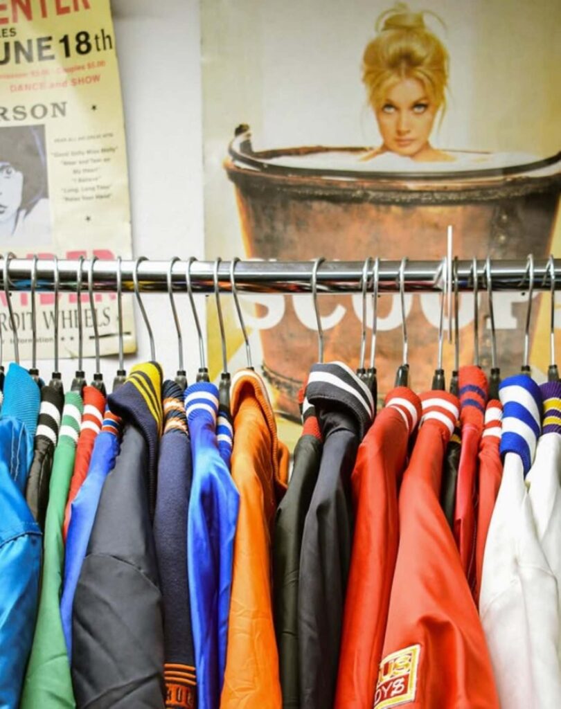vintage shop 6