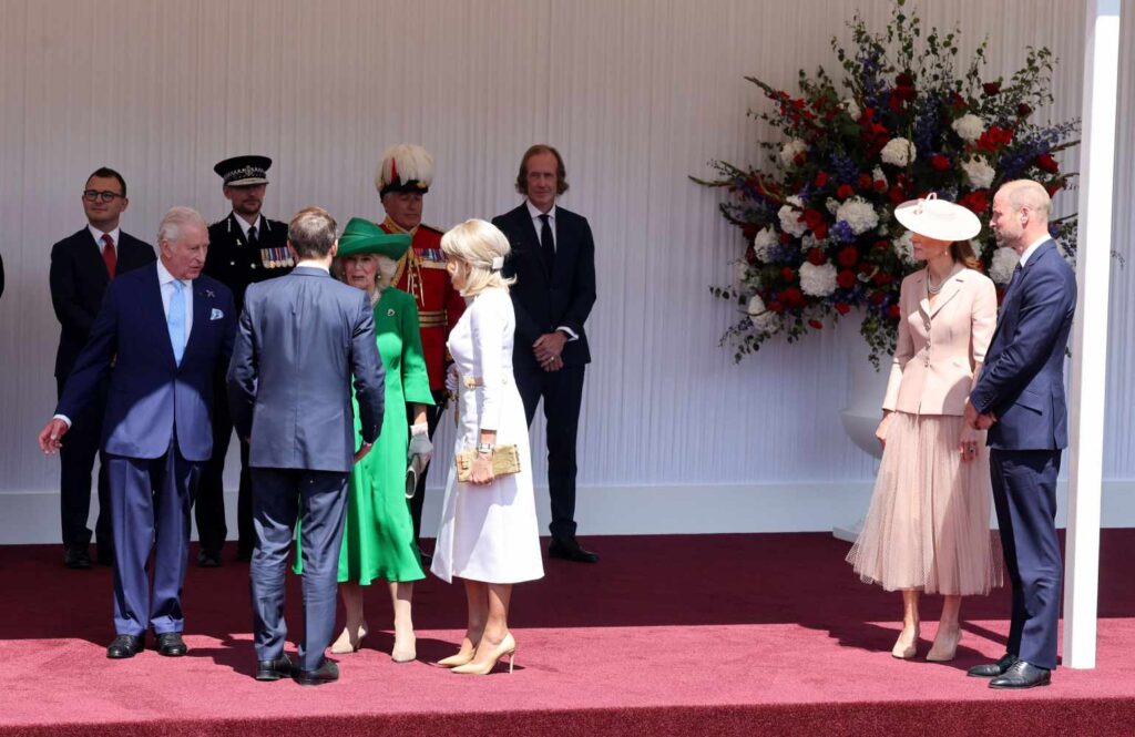 Charles III Camilla Parker Bowles, William, Catherine (Kate) Middleton, Emmanuel Macron