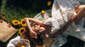 Summer essentials: Piese pe care trebuie să le ai
