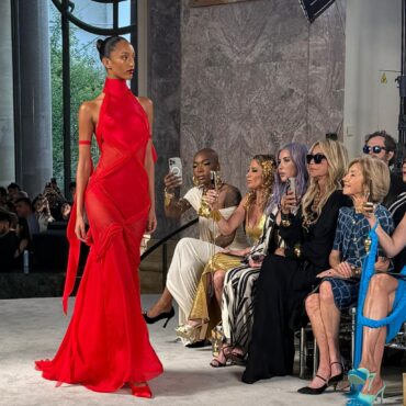 Totul despre Săptămâna Haute Couture Fall/Winter 2025-2026: ce este, la ce să ne așteptăm și de ce contează