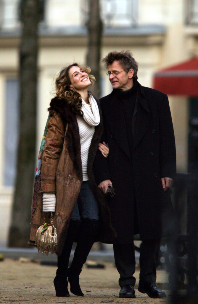 Carrie Bradshaw: Iubirile unei fashioniste iconice