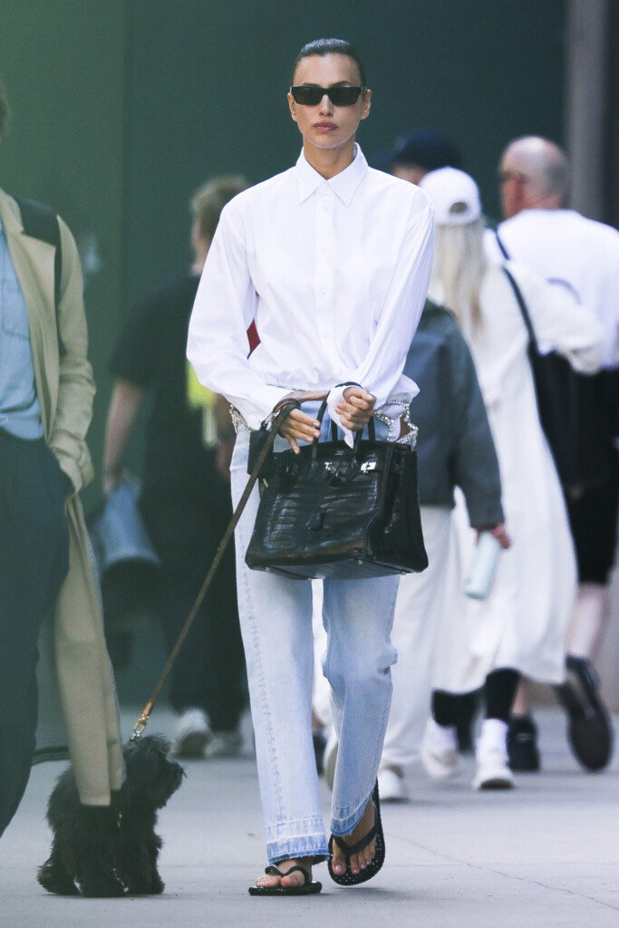 Stil inspirat de modelele off-duty