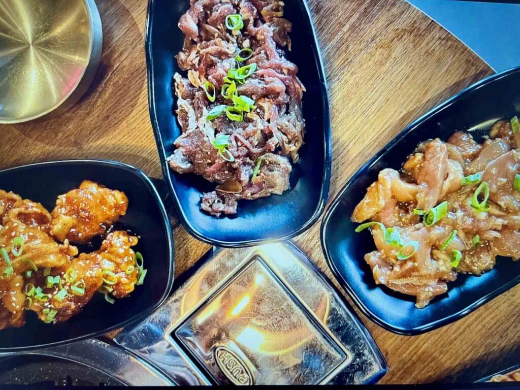 Jeonjuu Korean BBQ – o altfel de experiență în jurul grătarului