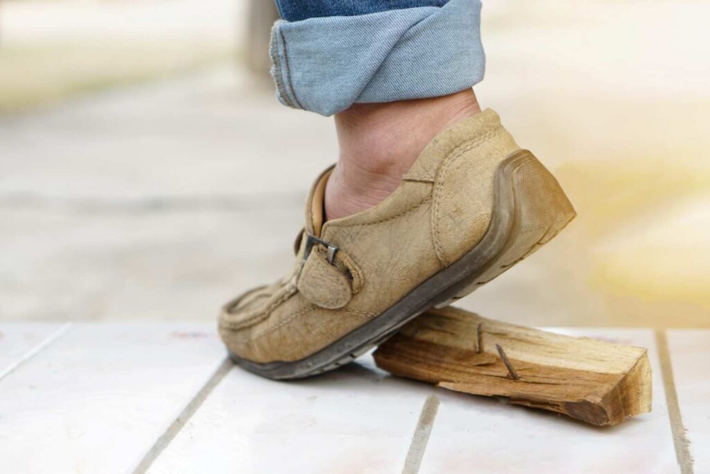 Încălțămintea de vară pentru bărbați: sandale, espadrile sau mocasini. Ce alegi?