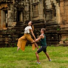 acroyoga