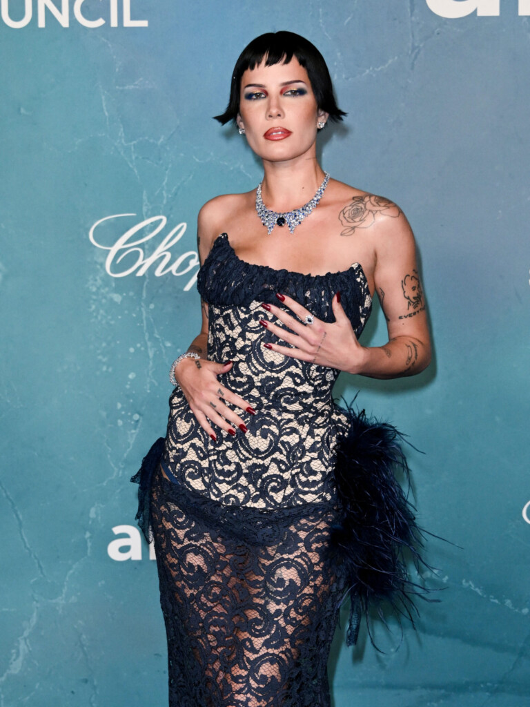 Halsey, Colman Domingo și magia serii amfAR la Veneția