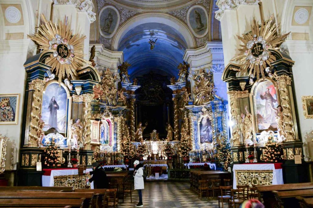Cracovia la sfârșit de toamnă: orașul care îți intră în suflet chiar și când cerul e gri