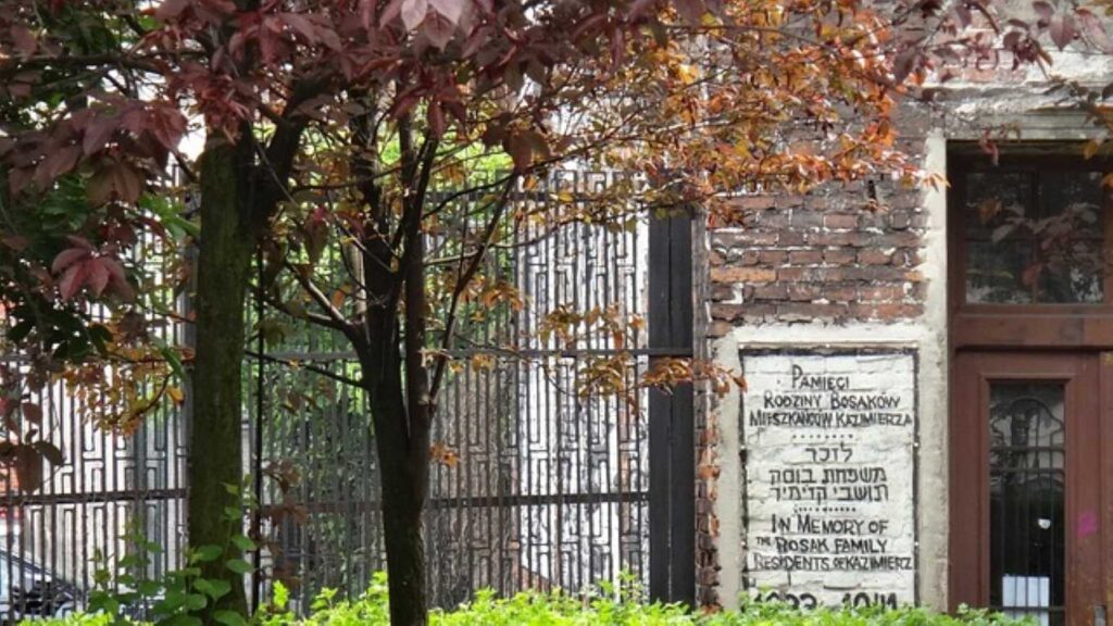 Cracovia la sfârșit de toamnă: orașul care îți intră în suflet chiar și când cerul e gri