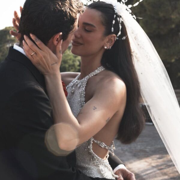 Dua Lipa și Callum Turner, imagini superbe de la nunta din Sicilia