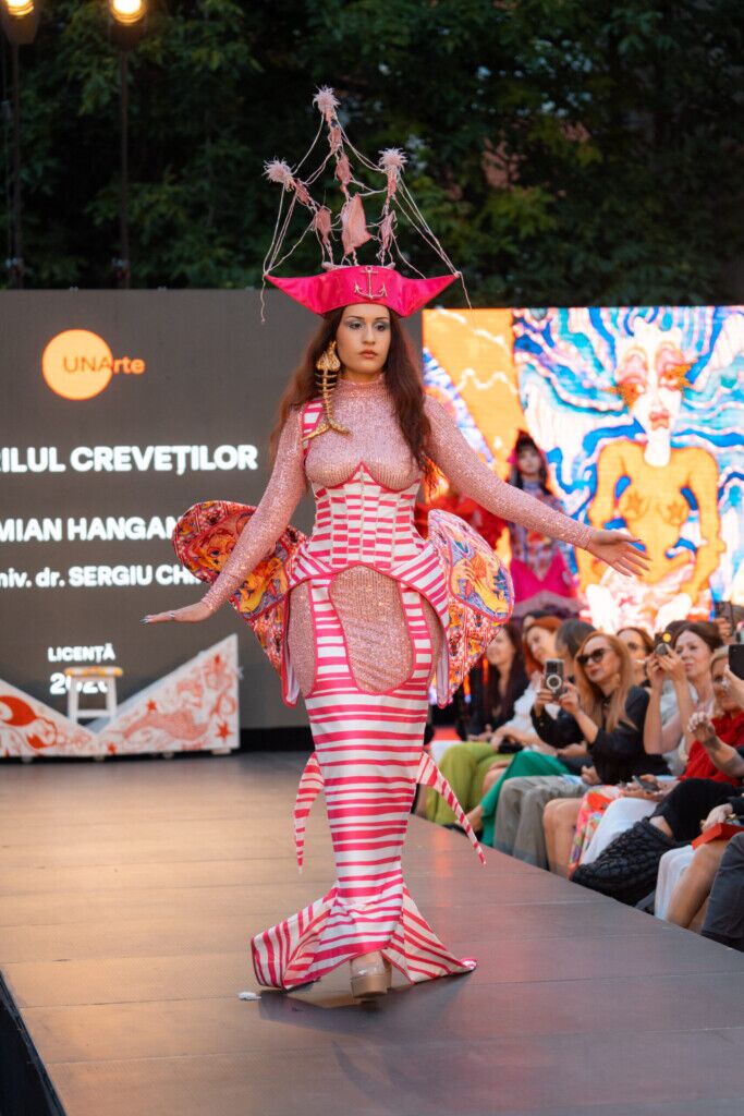 Damian Hanganu, designerul care a coborât bârfa pe fundul mării